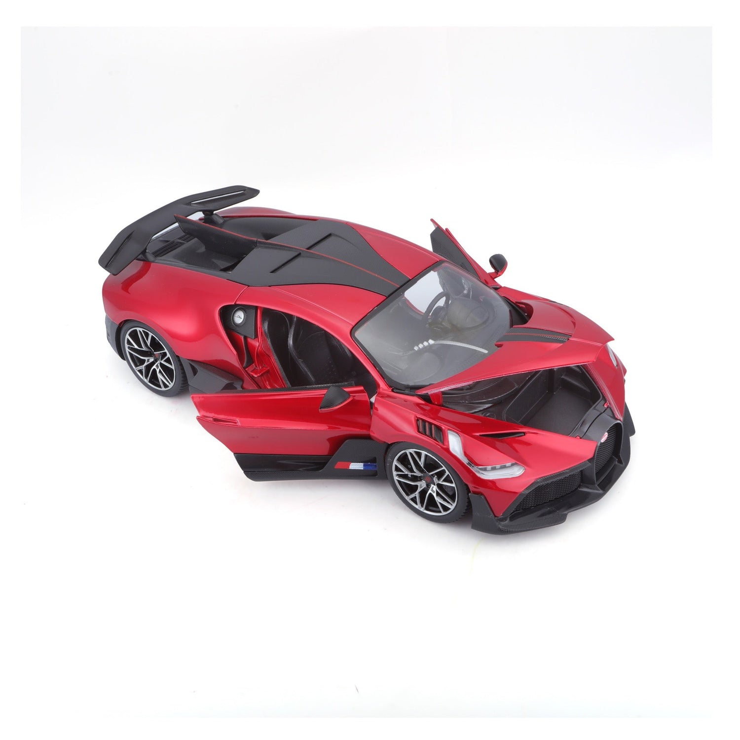 Bburago Bugatti Divo Red-musta 1:18