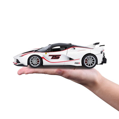 Bburago Ferrari Racing - Ferrari FXX K White 1:24