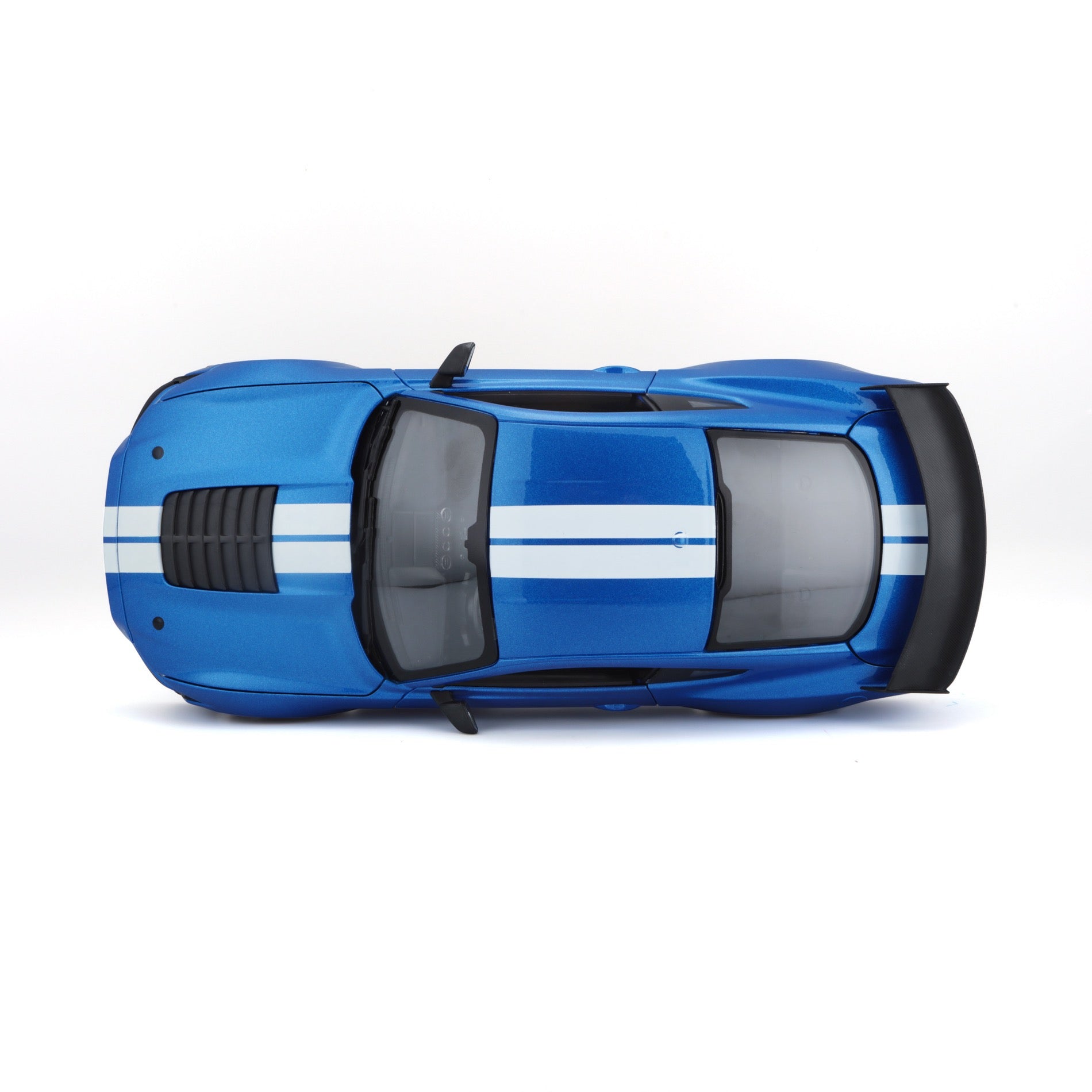 Bburago Maisto Ford Mustang Shelby GT500 2020 Metallic Blau 1:18