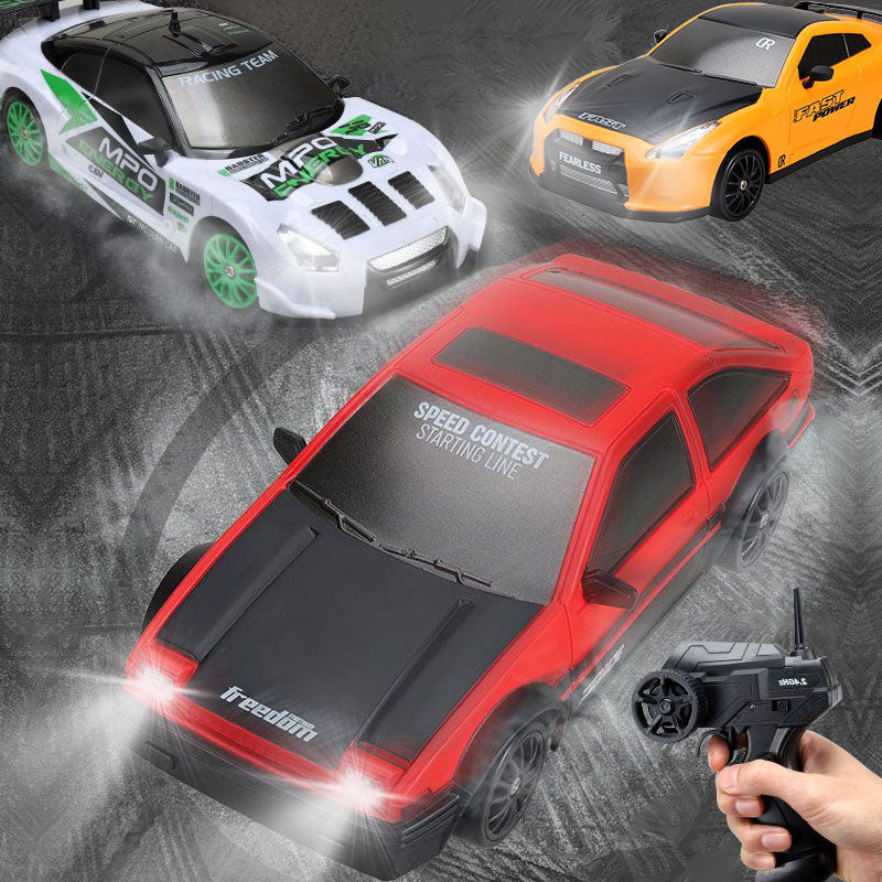 VOITURE RC DRIFT GTR 2,4 GHz 4WD 1:16